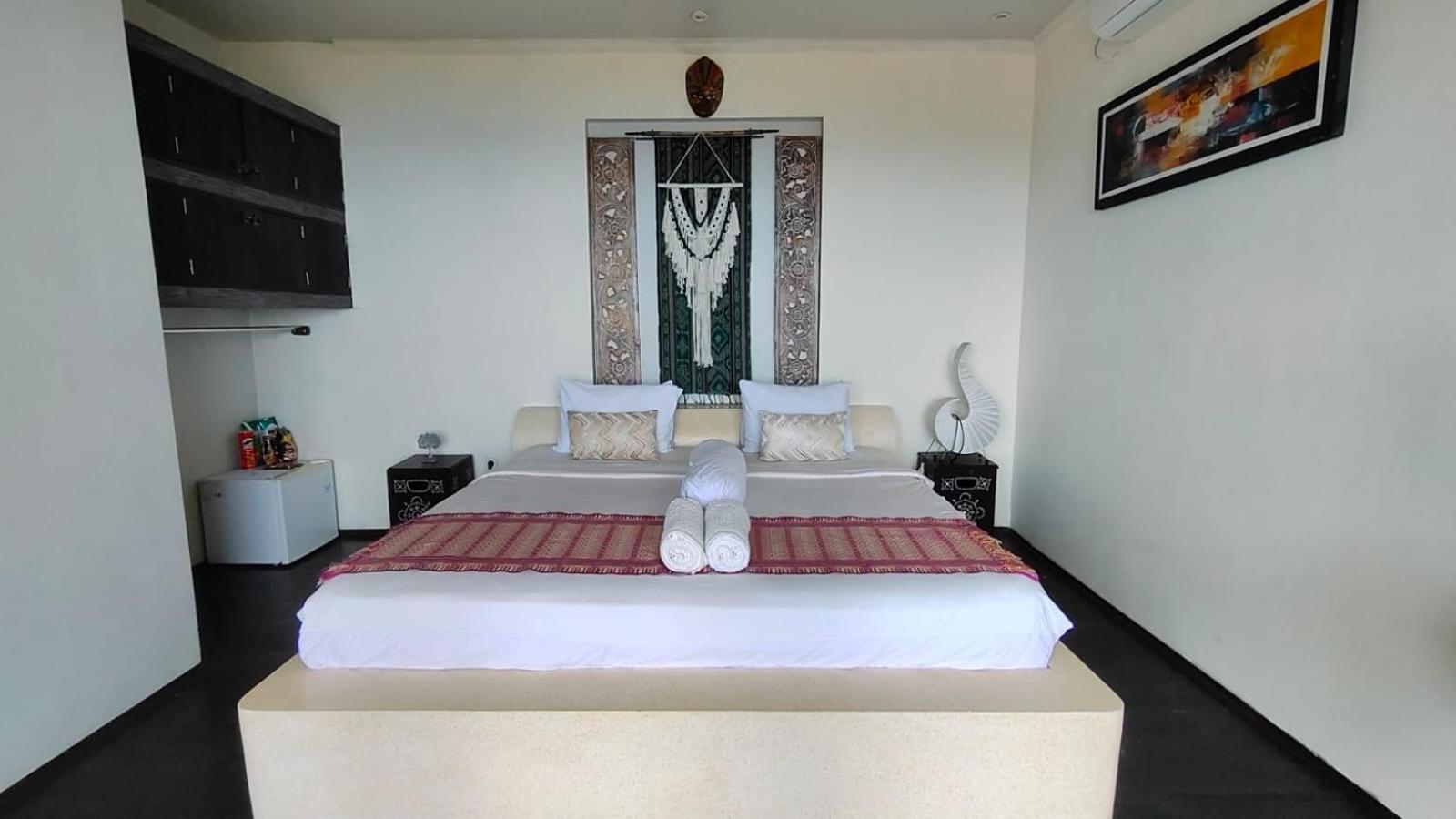 Villa Umbrella Lombok Senggigi Exterior foto
